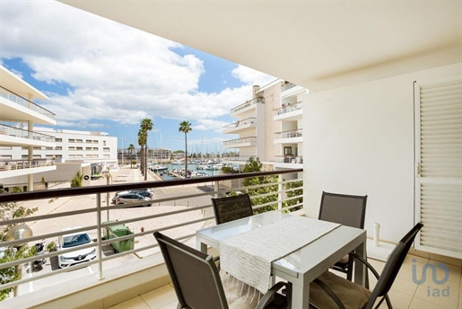 Apartment with 2 Rooms in Faro with 139,00 m²