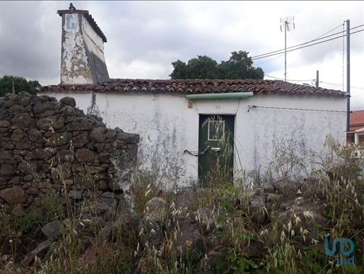 Fifth with 2 Rooms in Portalegre with 58,00 m²