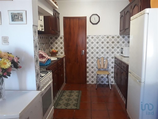 Apartment with 3 Rooms in Portalegre with 116,00 m²