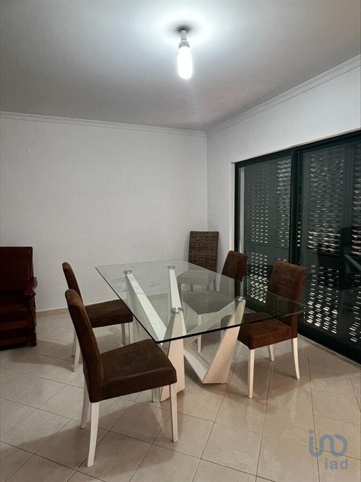 Home / Villa met 3 Kamers in Faro met 143,00 m²