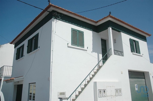 Maison T3 à Lisboa de 268,00 m²