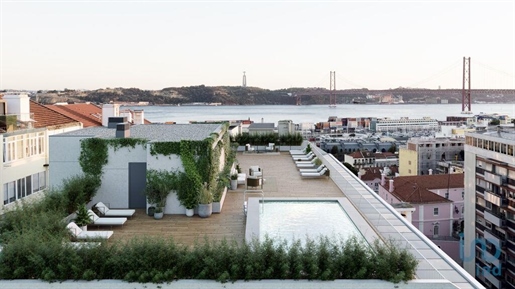 Apartamento T2 em Lisboa de 142,00 m²