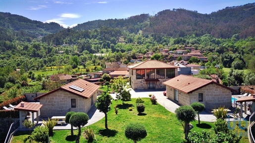 Country House with 7 Rooms in Braga with 356,00 m²