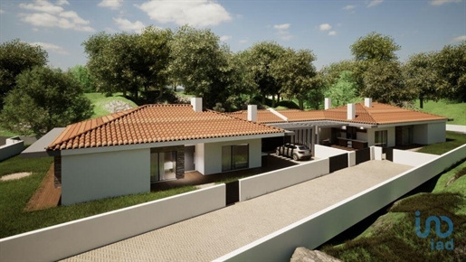 Casa / Villa T3 em Guia, Ilha e Mata Mourisca de 202,00 m²