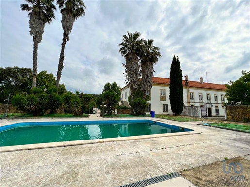Fifth with 15 Rooms in Santarém with 2080,00 m²