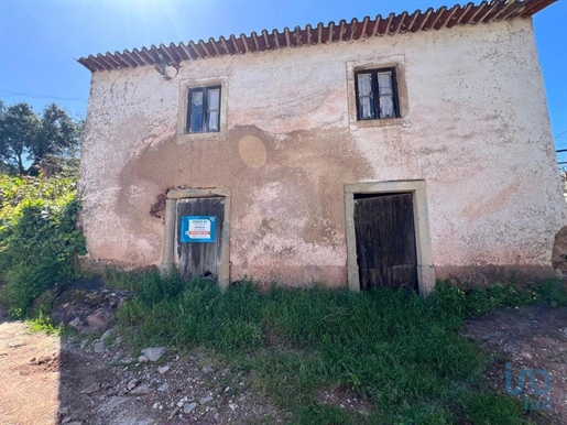 Inicio / Villa en el Coimbra, Coimbra