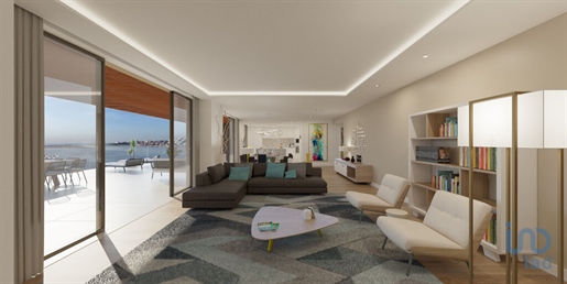 Appartement T3 à Porto de 169,00 m²
