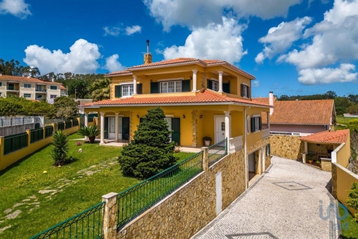Casa / Villa T4 em Leiria de 267,00 m²