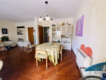 Apartamento T4 em Lisboa de 143,00 m²
