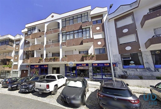 Appartement met 2 Kamers in Leiria met 99,00 m²