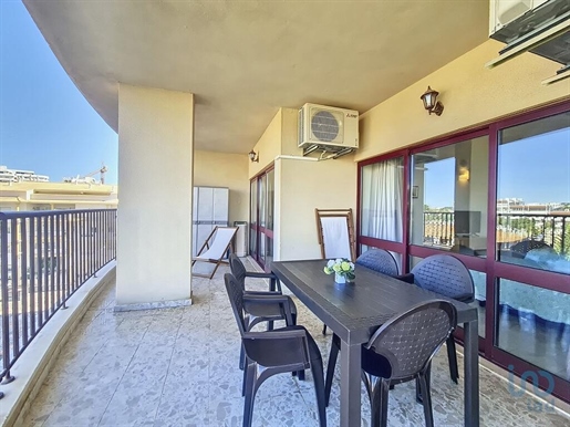 Apartment with 2 Rooms in Faro with 83,00 m²