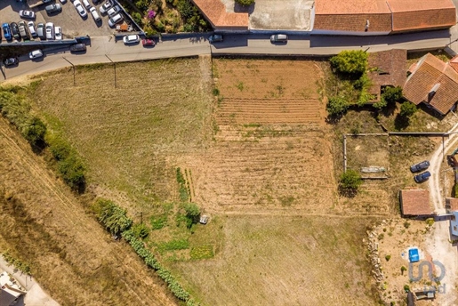 Construction land in Bárrio with 1940,00 m²