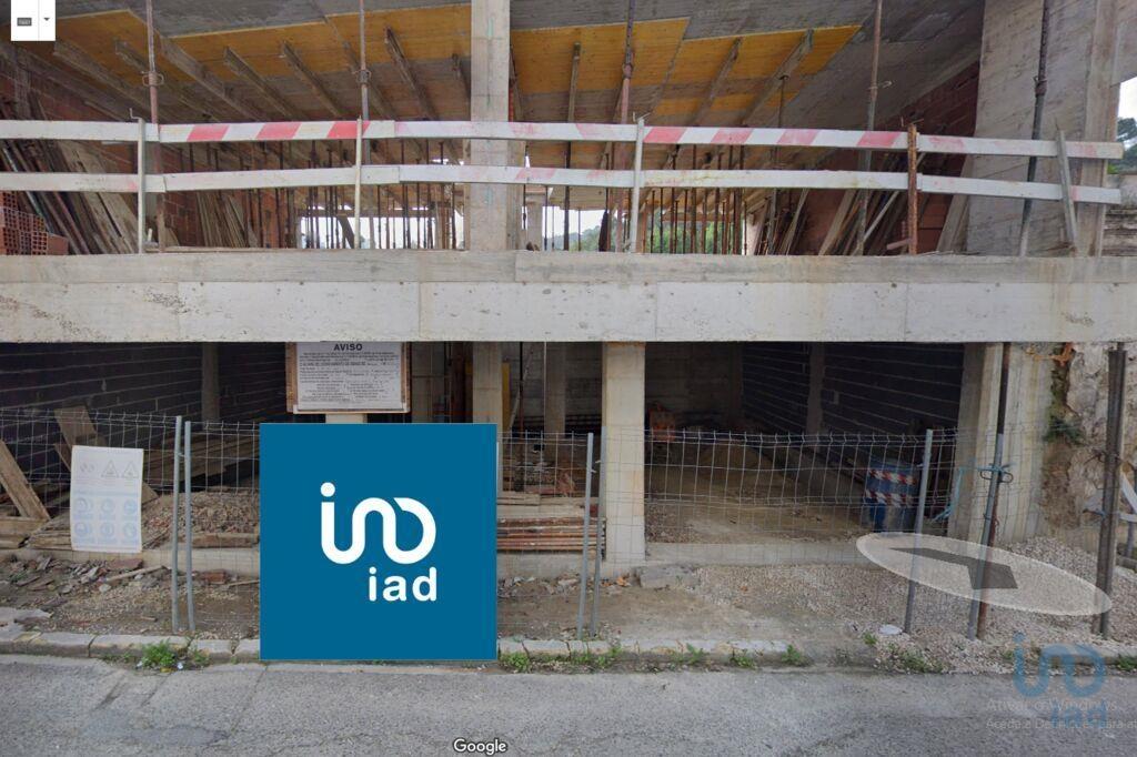 Town House with 3 Rooms in Alcobaça e Vestiaria with 164,00 m²