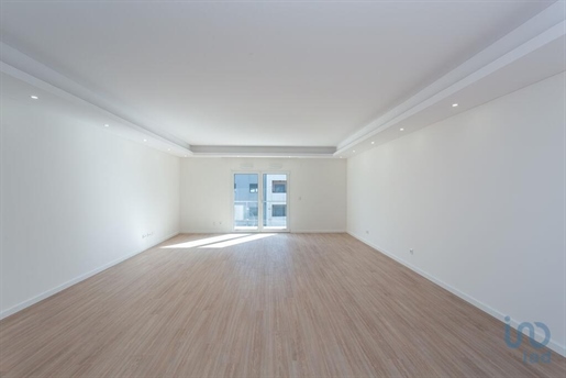 Appartement T3 à Lisboa de 161,00 m²