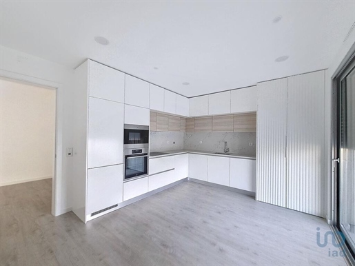 Apartamento T4 em Lisboa de 179,00 m²