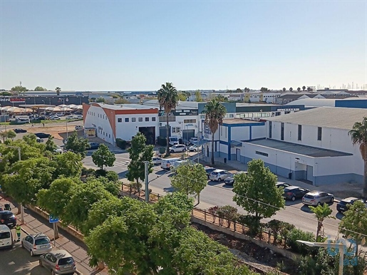 Apartment with 3 Rooms in Faro with 90,00 m²