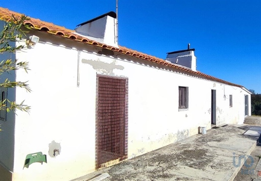 Fifth with 4 Rooms in Évora with 170,00 m²