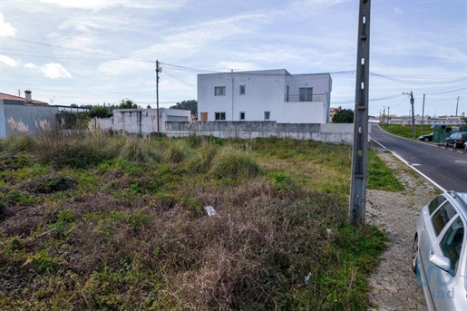 Ground in Oliveirinha with 738,00 m²