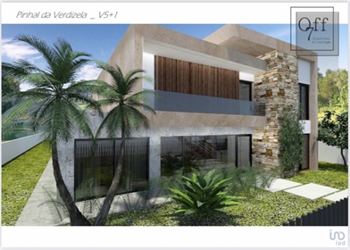 Home / Villa with 4 Rooms in Setúbal with 293,00 m²