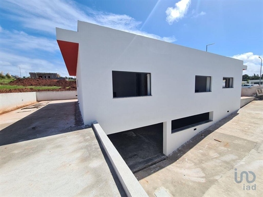 Casa T3 em Leiria de 130,00 m²