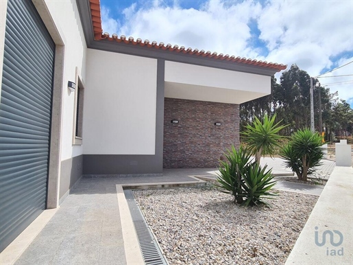 Casa / Villa T2 em Leiria de 95,00 m²