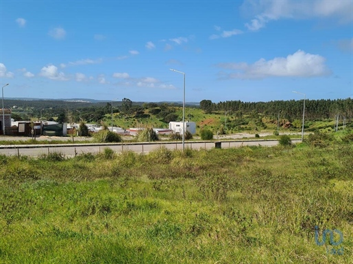 Ground in Leiria with 345,00 m²