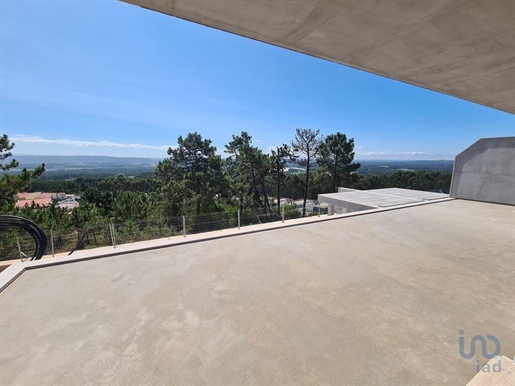 Casa / Villa a Caldas da Rainha, Leiria