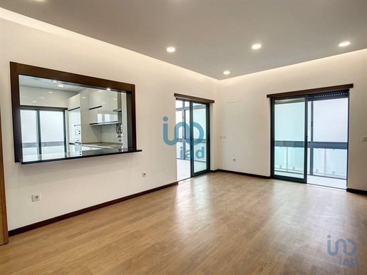 Apartamento T2 em Faro de 80,00 m²