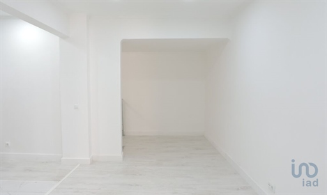 Apartamento T3 em Lisboa de 80,00 m²