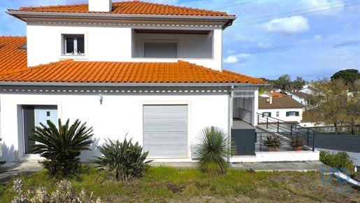House with 3 Rooms in Leiria with 352,00 m²
