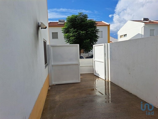 Casa T3 em Évora de 105,00 m²