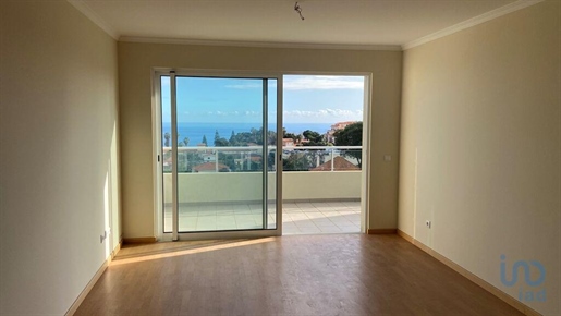 Apartment with 2 Rooms in Madeira with 295000,00 m²