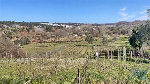 Construction land in Leiria with 2010,00 m²