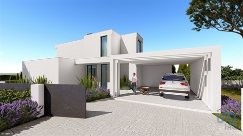 Casa / Villa T3 em Leiria de 190,00 m²