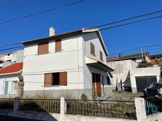 House with 3 Rooms in Leiria with 138,00 m²