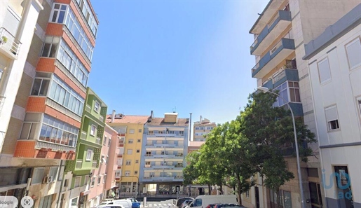 Apartamento T3 em Lisboa de 67,00 m²