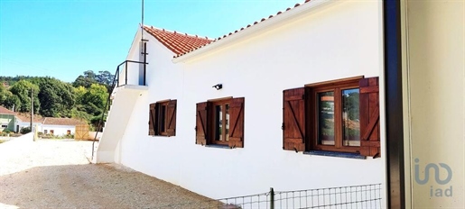 Maison traditionnelle T3 à Leiria de 119,00 m²
