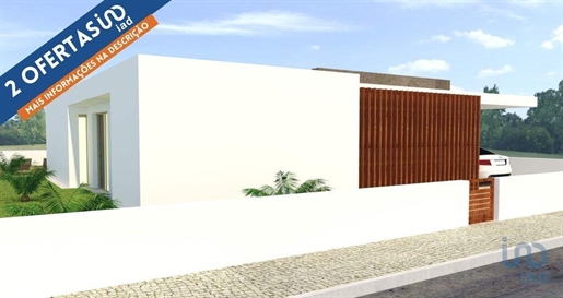 Casa T3 em Leiria de 200,00 m²