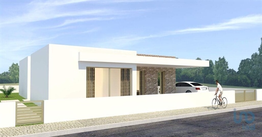 Casa T2 em Leiria de 130,00 m²