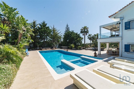 House with 5 Rooms in Cascais e Estoril with 722,00 m²