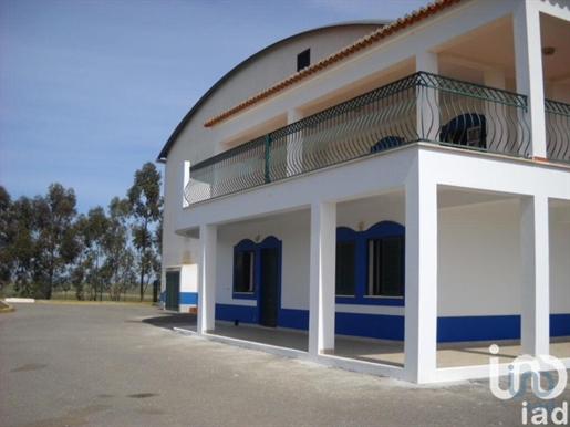 Property with 4 Rooms in Beja with 5010000,00 m²