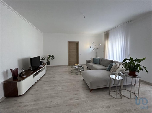 Appartement T3 à Faro de 137,00 m²