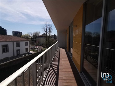 Apartment with 3 Rooms in Porto with 180,00 m²