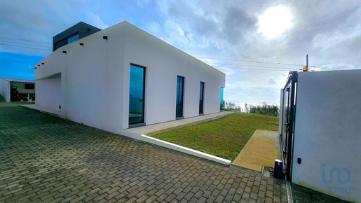 Gîte T4 à Açores de 208,00 m²