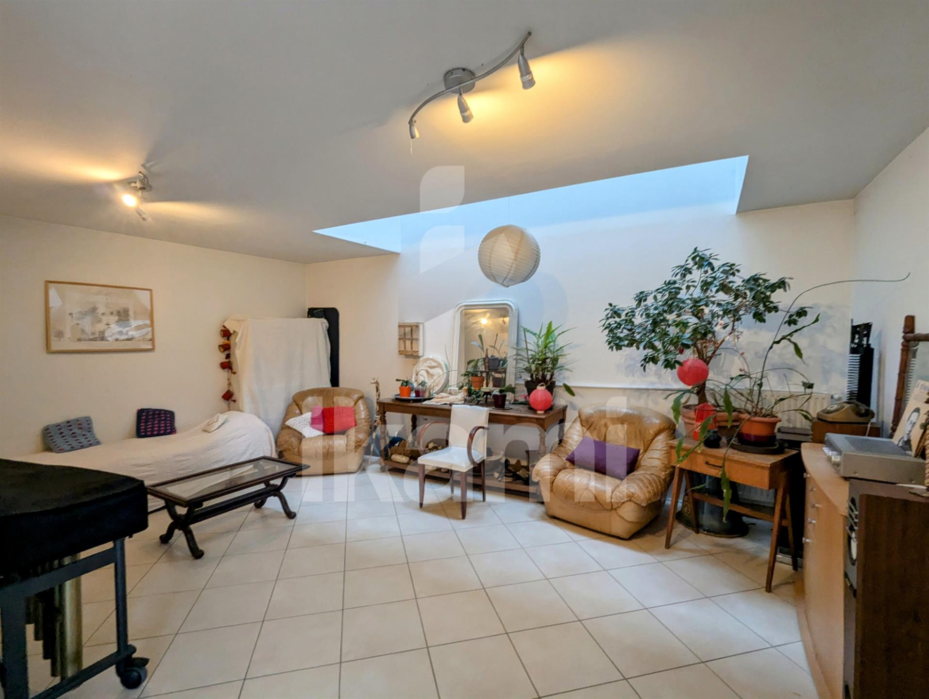 Montreuil, maison de 8 pièces avec jardin et terrasse