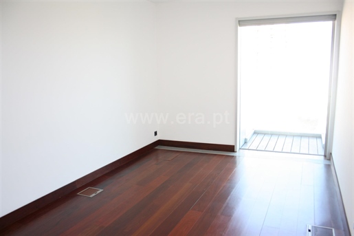 Apartamento, 4 habitaciones, Lisboa, Restelo Estád