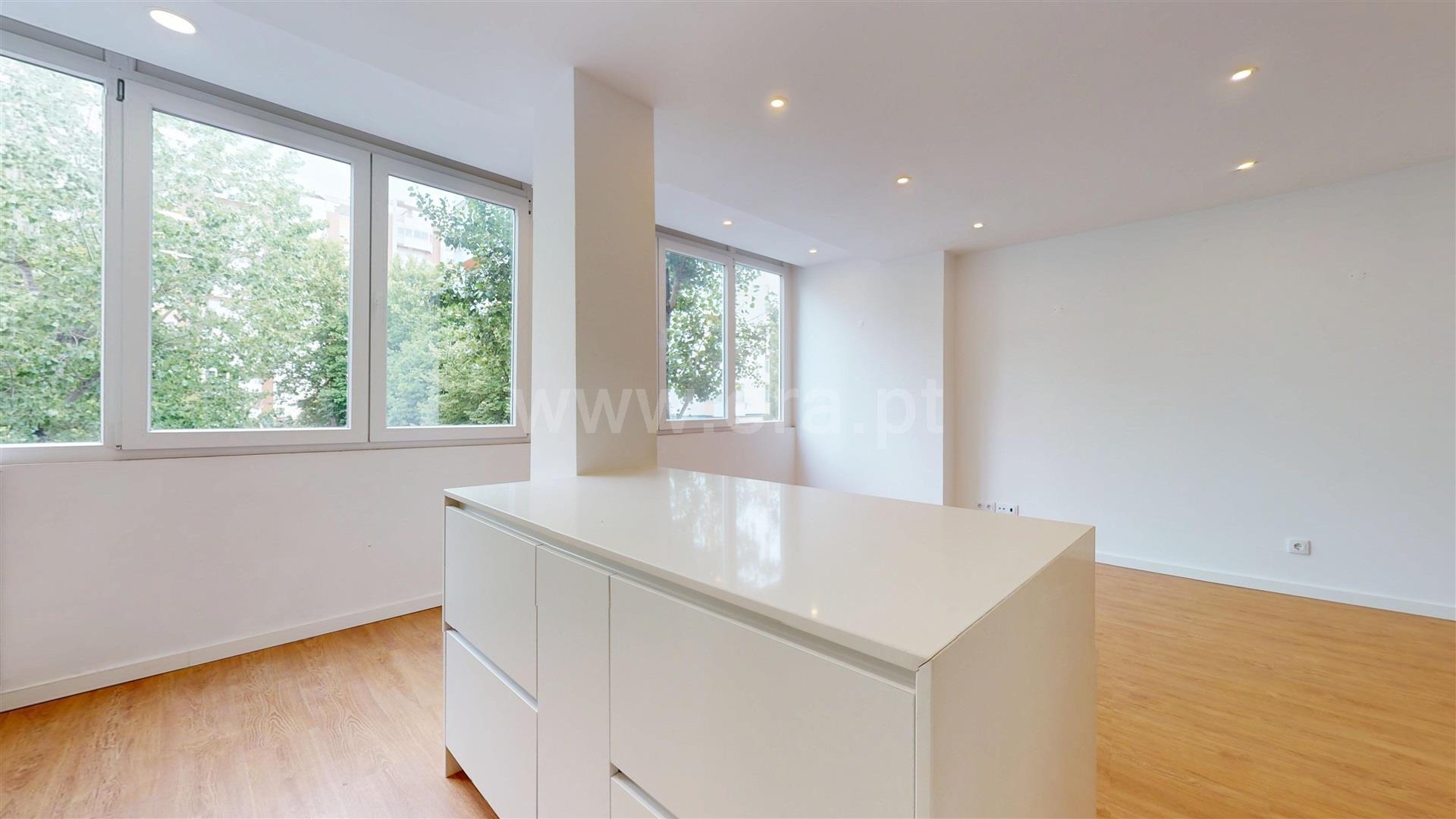 Compra: Apartamento (1500)