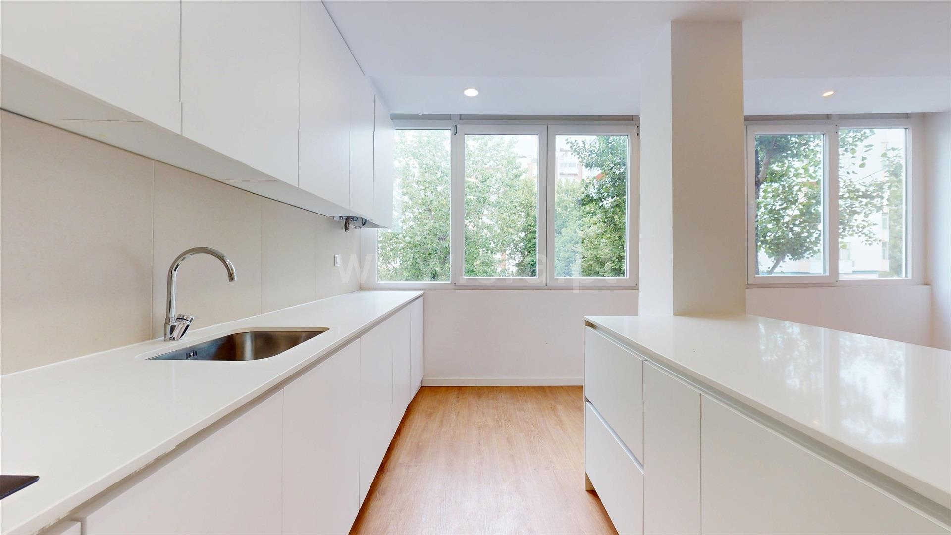Compra: Apartamento (1500)