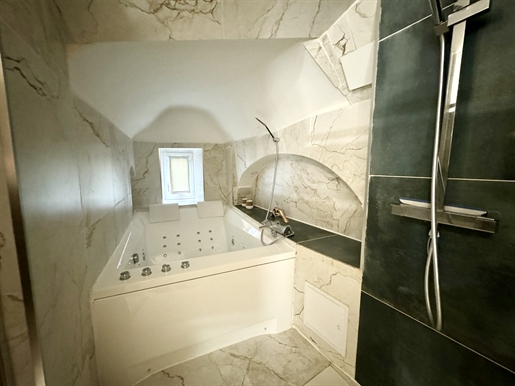 Investment Property - Centre Bourg de Beaumont - Ideal Investis