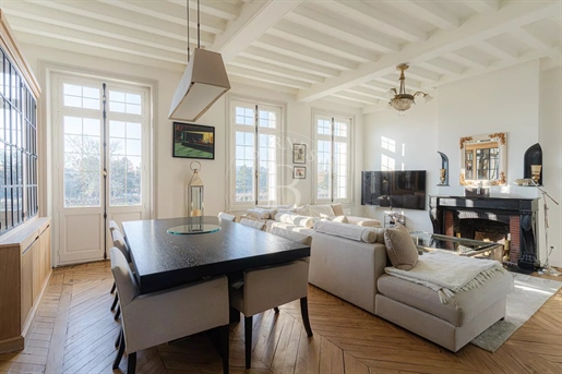 2-Bedroom apartment in a charming residence